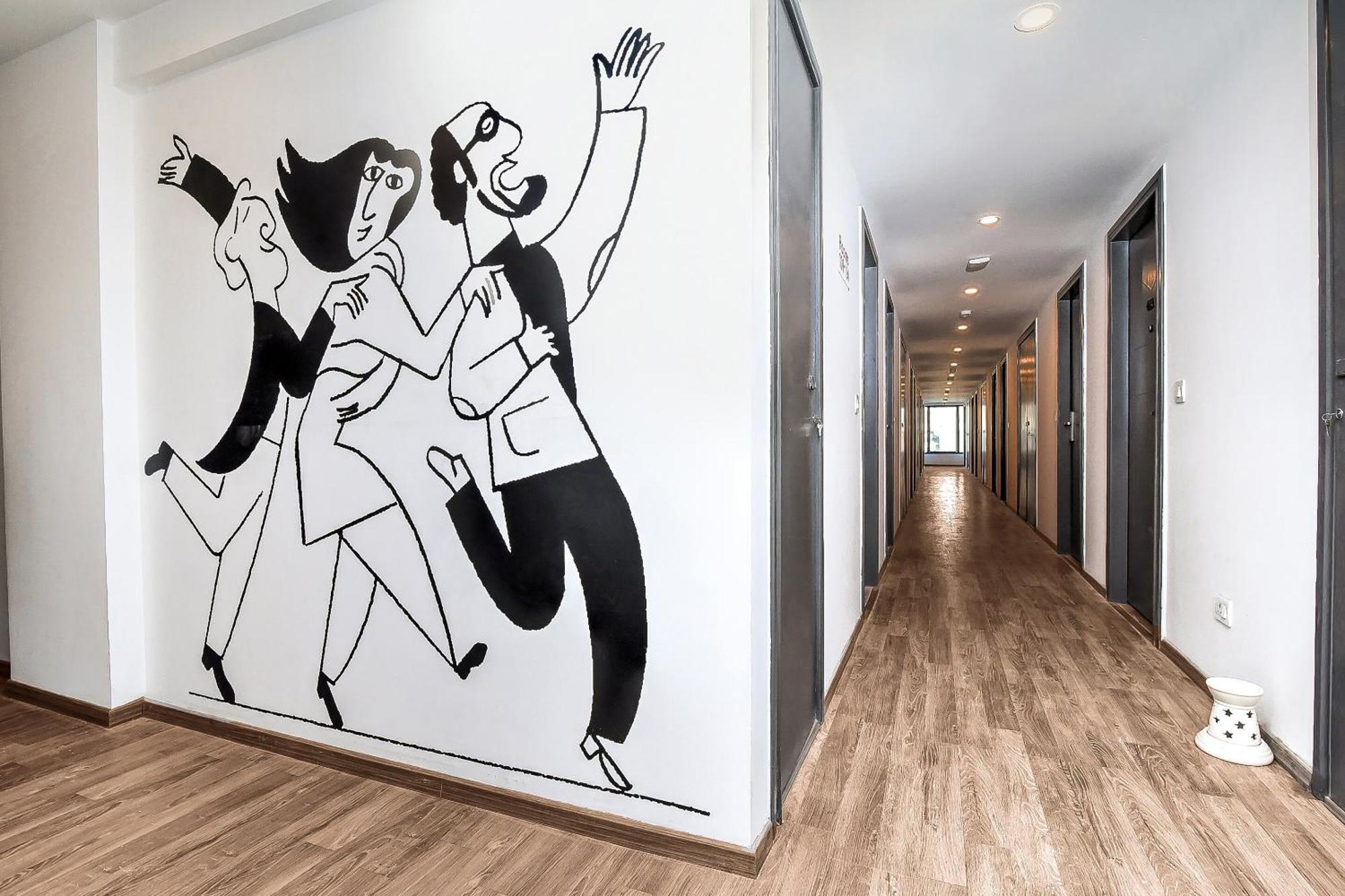 Hotel O Nova Rooms Surate Exterior foto